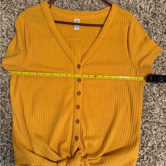 Aventura Women’s Tie Knot Button Down Short Sleeve Shirt Size Medium - Picture 7 of 9